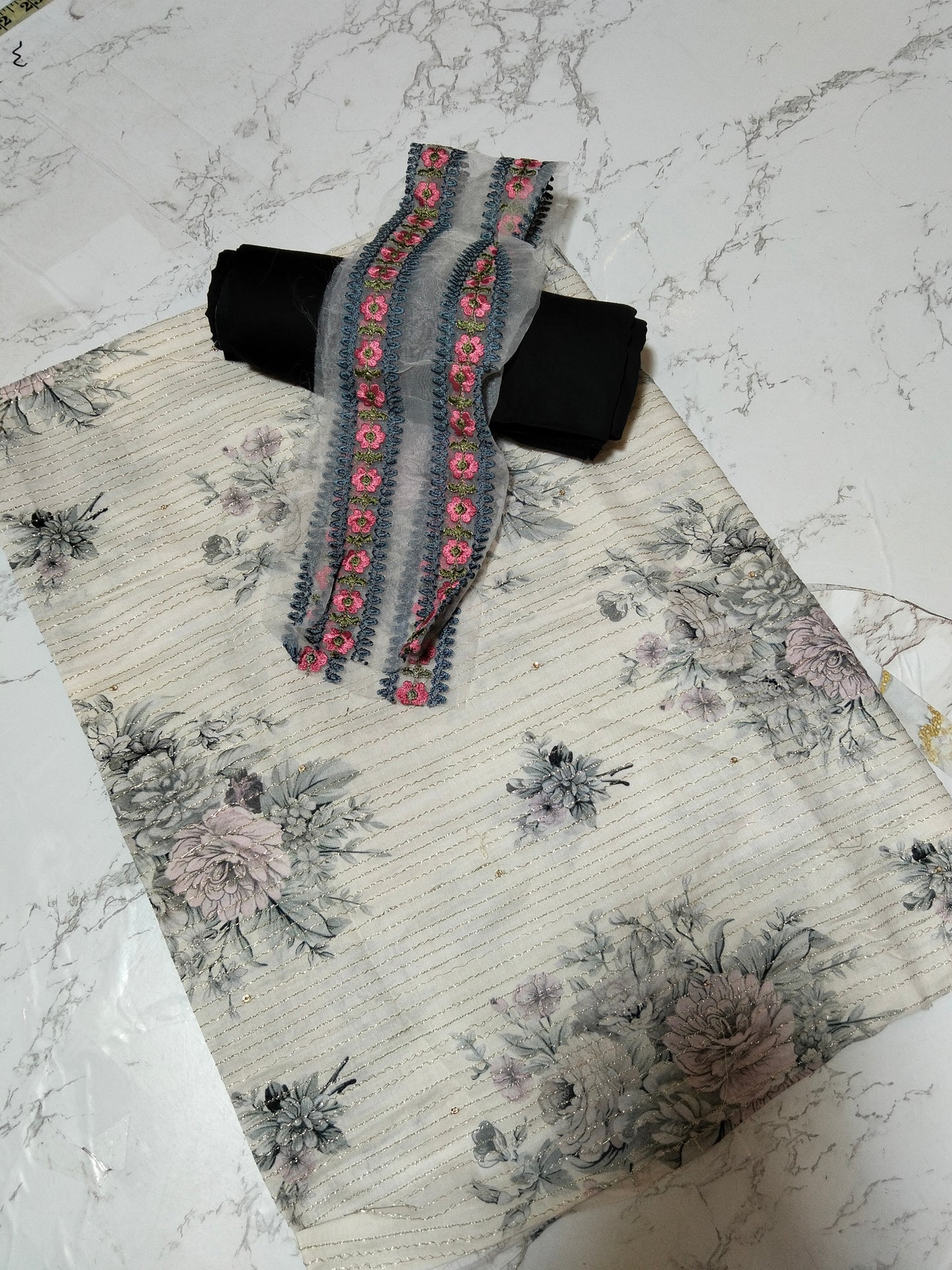 Sale Zara shahjahan embroided shirt with plain trouser with embroided patche