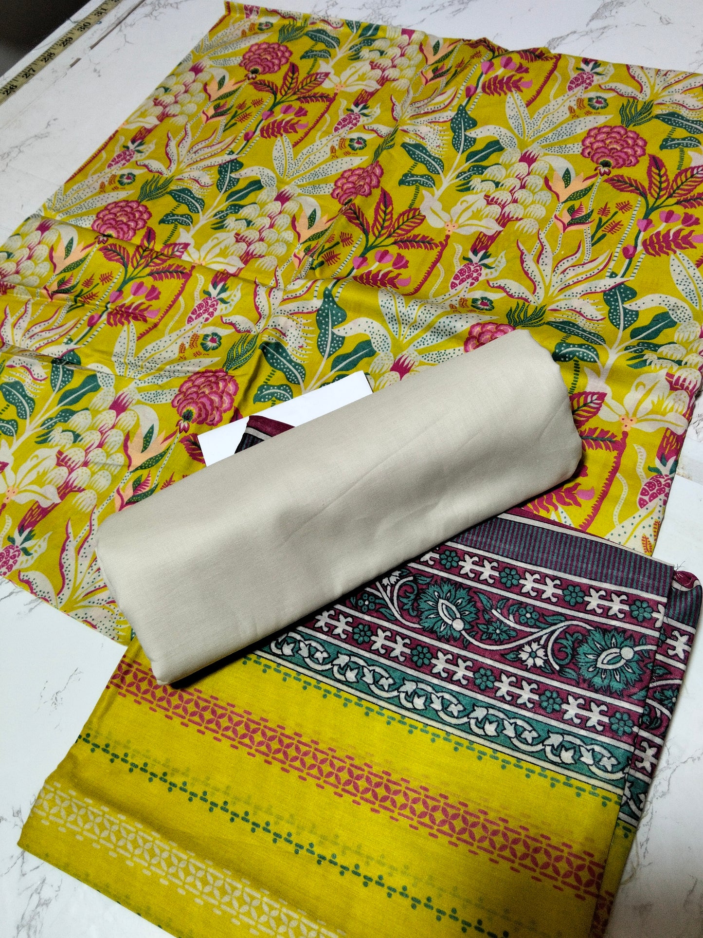 Sale beyond East printed lawn 3pc
