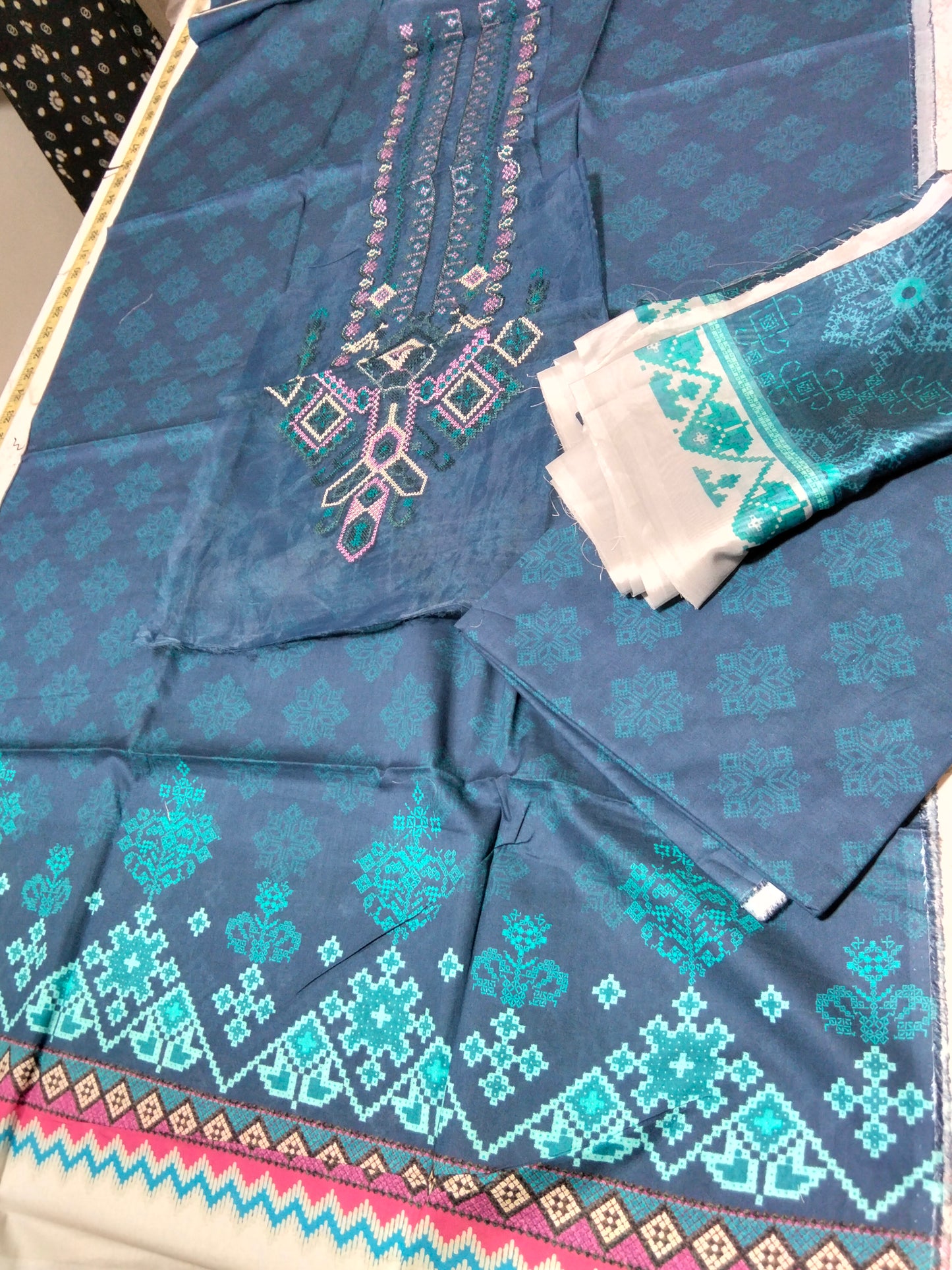 Sale Xenia by Baroque printed 3Pc with Embroidered Neck line