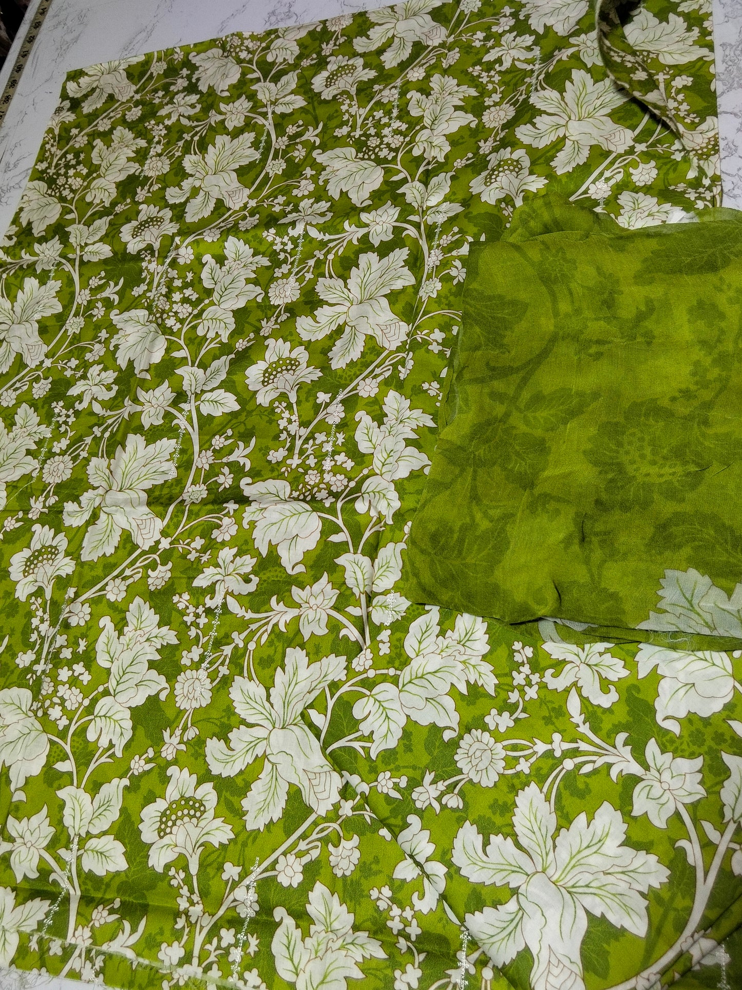 Sale embroided lawn 3pc with printed chiffon dupatta