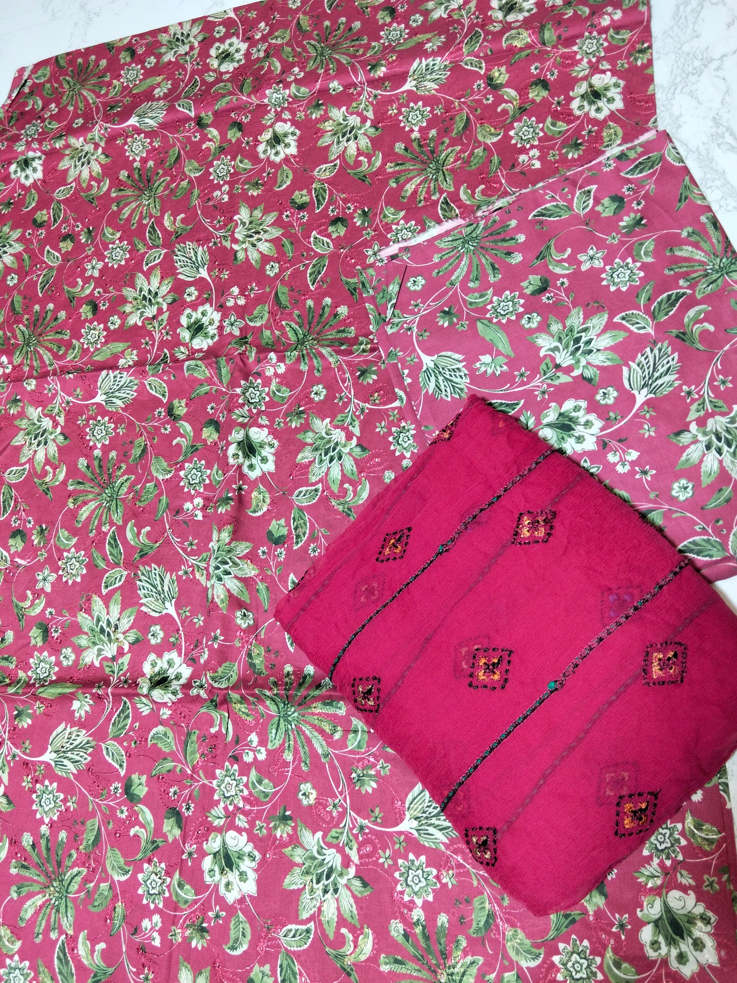 Sale embroided lawn 2pc+ breeze embroided pure chiffon dupatta