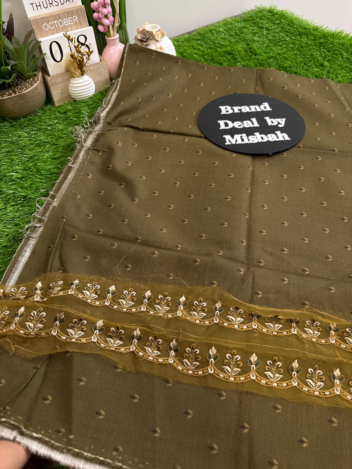 Iznik khadar allover print 2pc with embroided patch (patch ka design change hoskta hy)