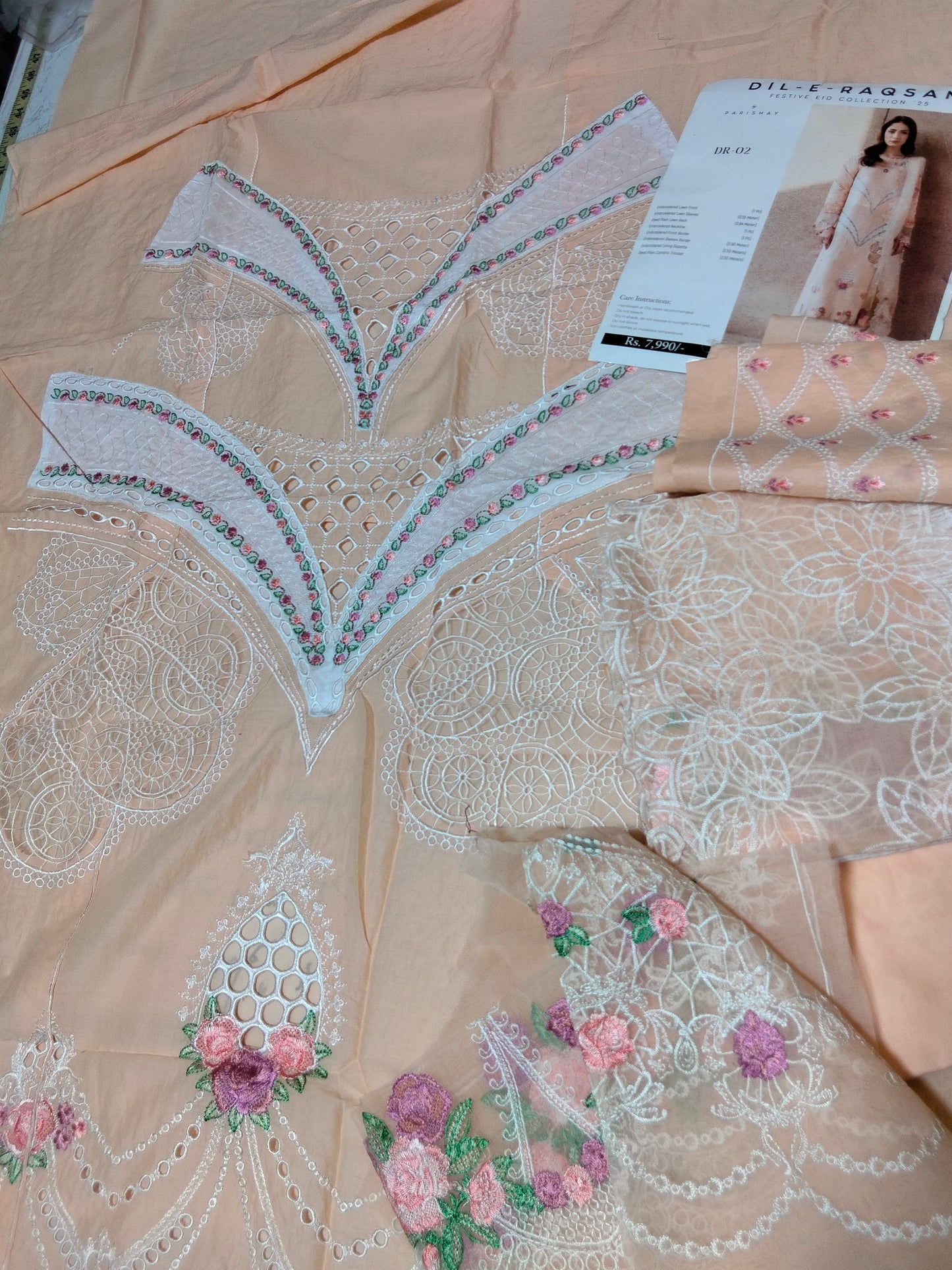 Sale parishay embroided 3pc embroided patches and embroided dupatta with dyed trouser