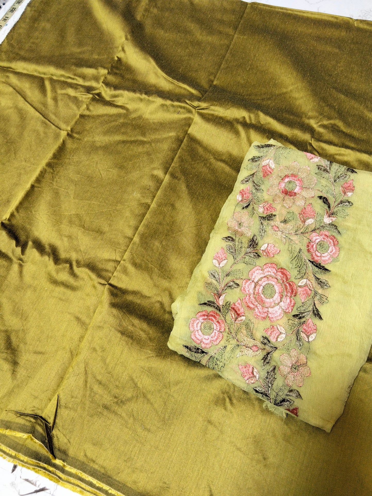 Sale plain khdi net 2pc +breeze embroided pure chiffon dupatta