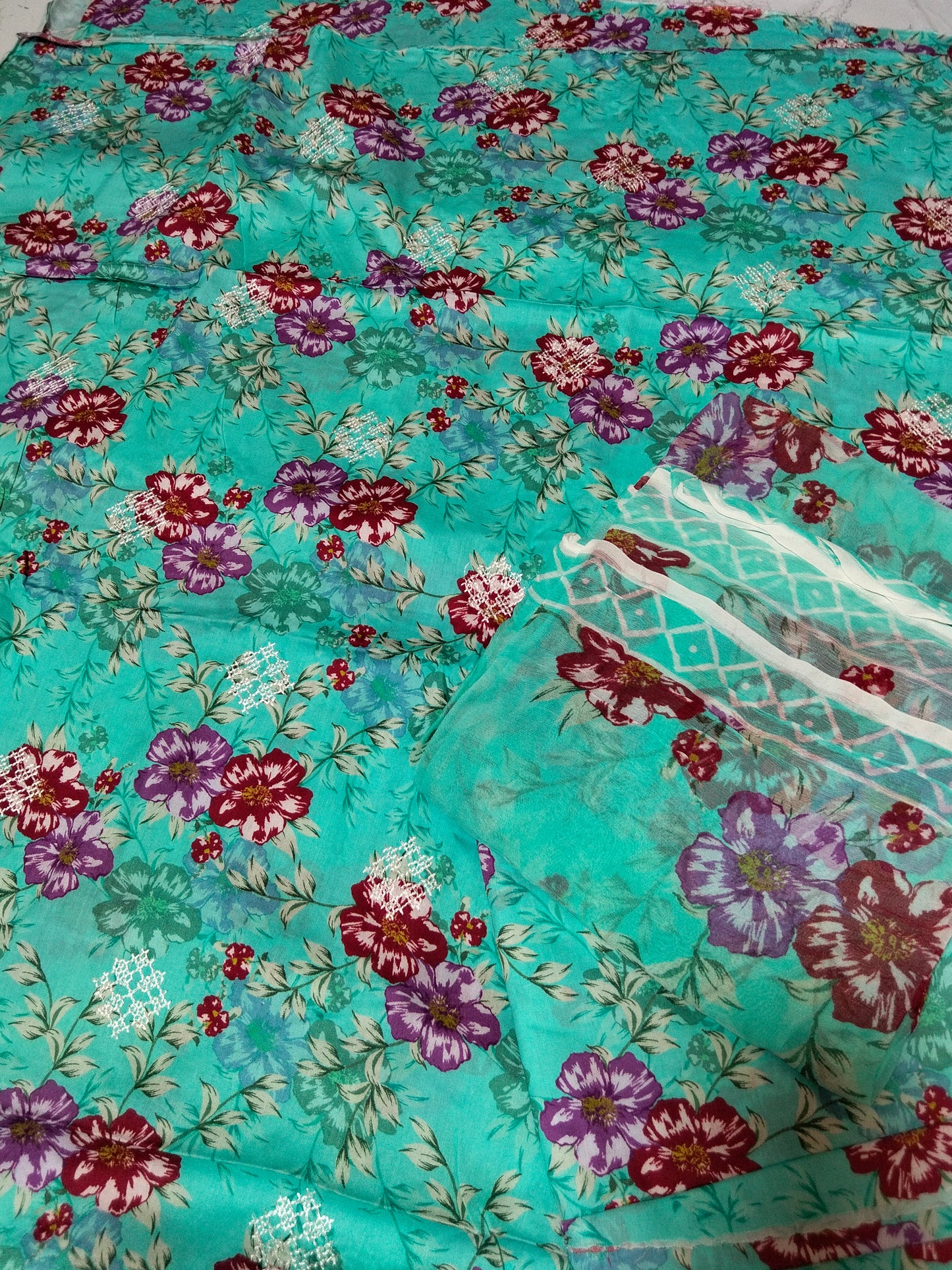 Sale Bareeze Embroidered Linen 3Pc with Chiffon Duppata