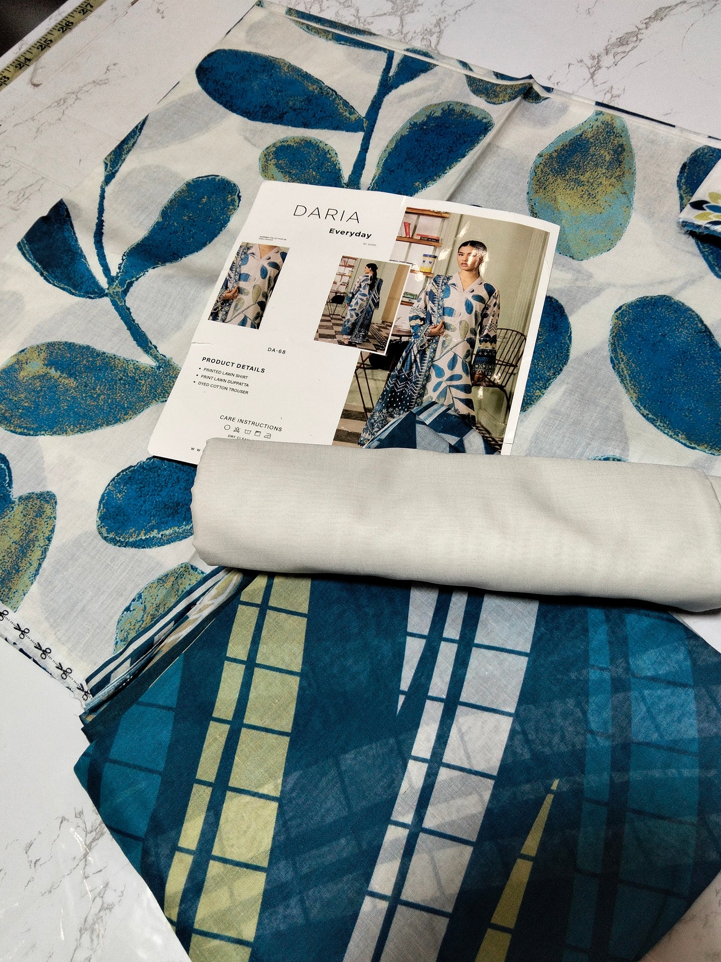 Sale printed lawn 3pc