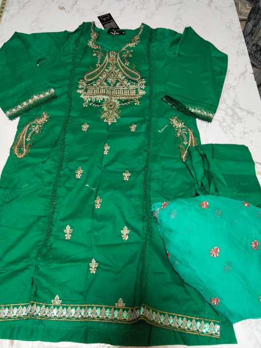 Asim jofa embroided lawn 2pc stitch (Ch. 21) (length. 38) trouser (length. 39) + breeze embroided pure Chiffon Dupatta