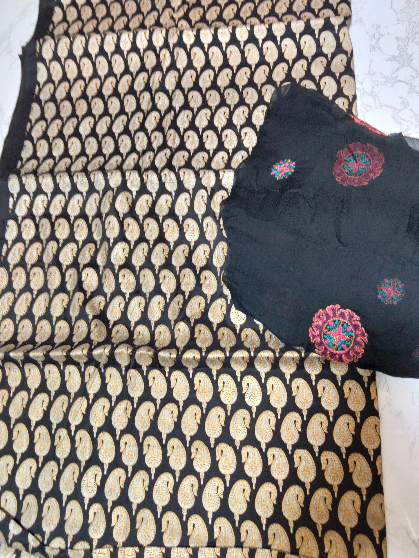 Sale Allover Block printed 2PC+Breeze embroided pure chiffon dupatta
