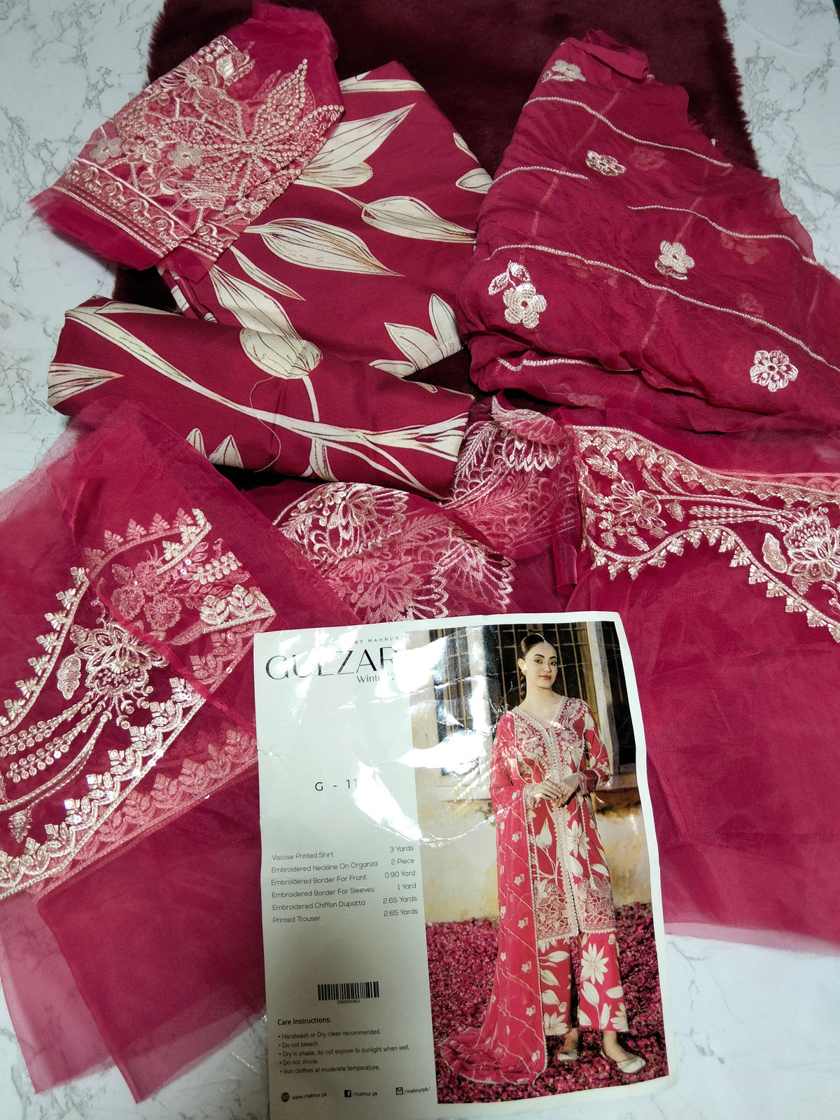 Mahnoor by parishay luxury embroidered 3pc