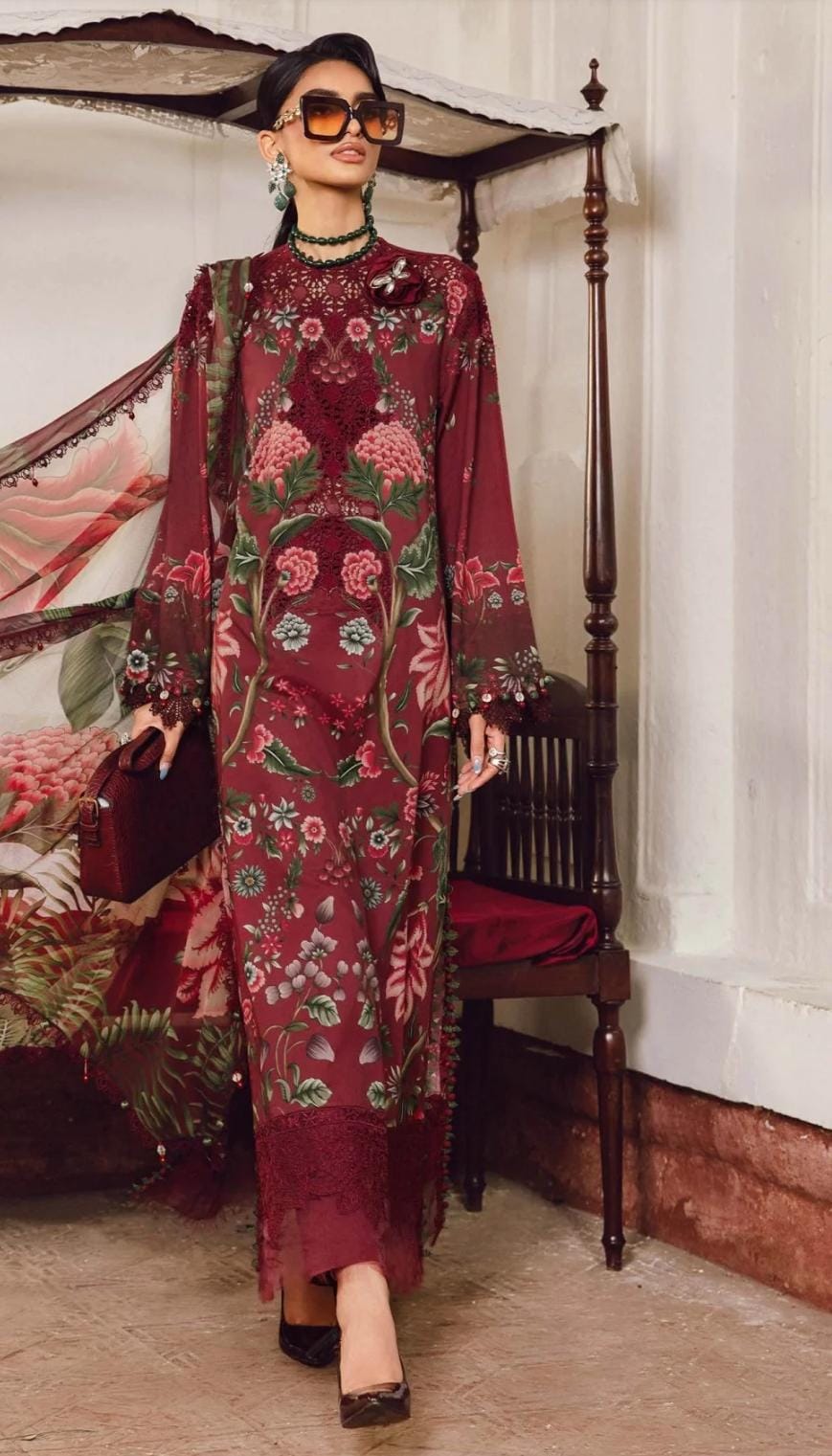 Maria b 💯 percent original printed cotton viscose shirt printed trouser with pure chiffon duppata patches missing