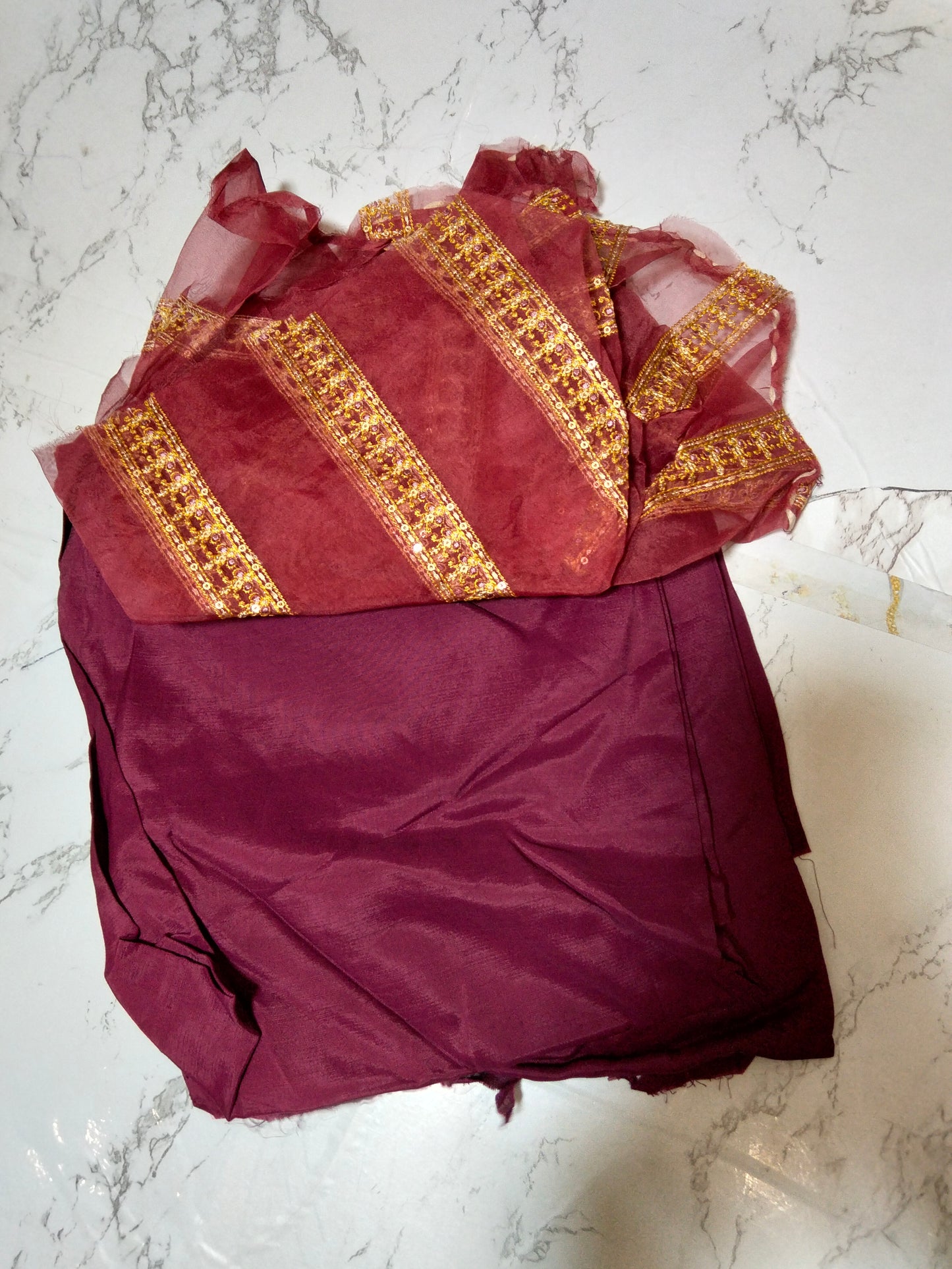 Sale plain raw silk 2pc with embroided patches