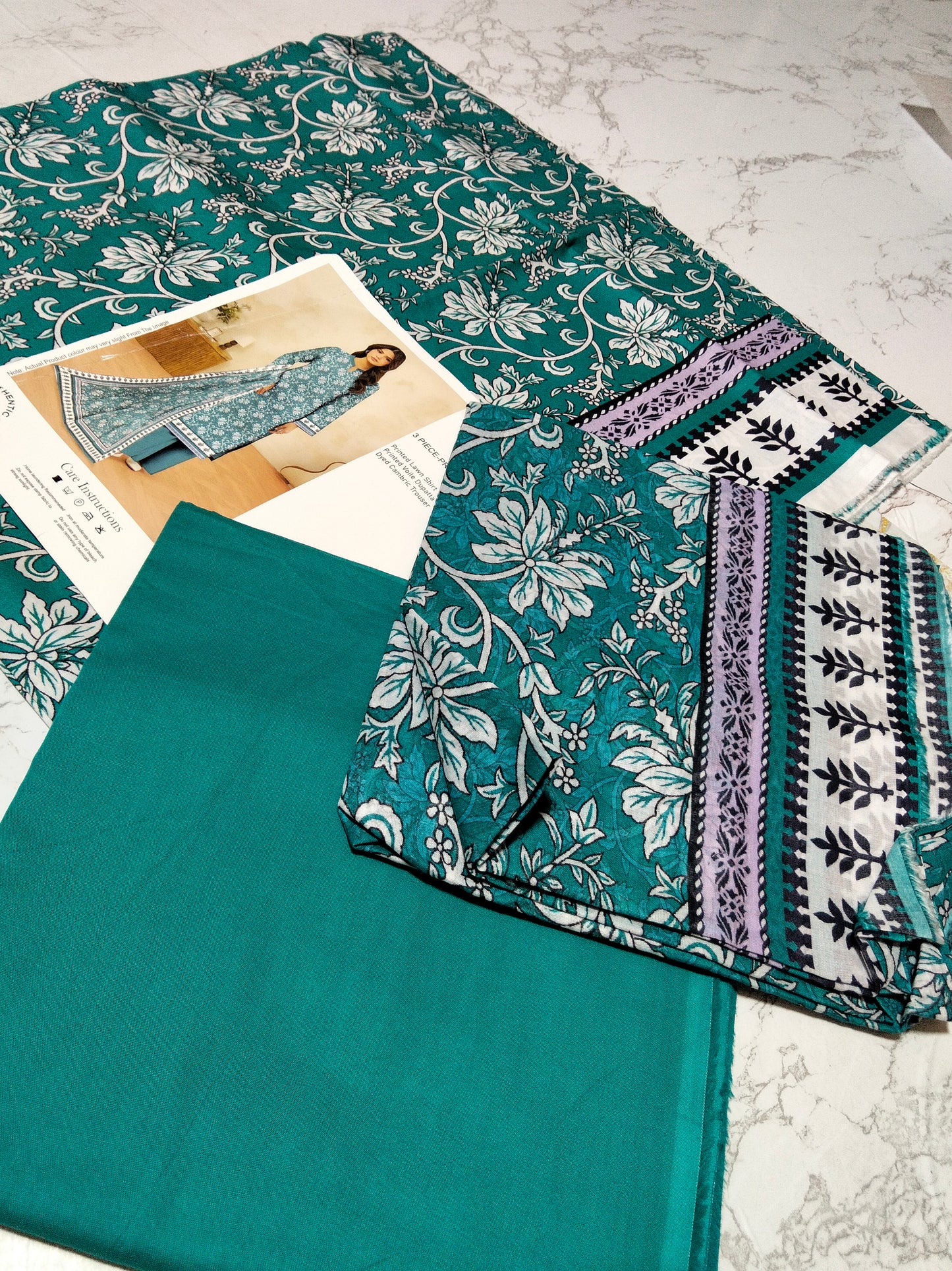Sale printed lawn 3pc