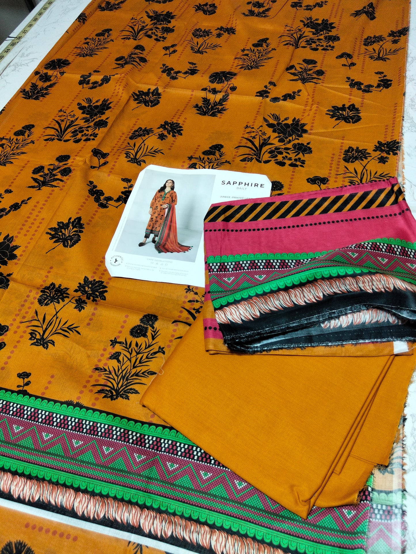 Sale printed lawn 3pc
