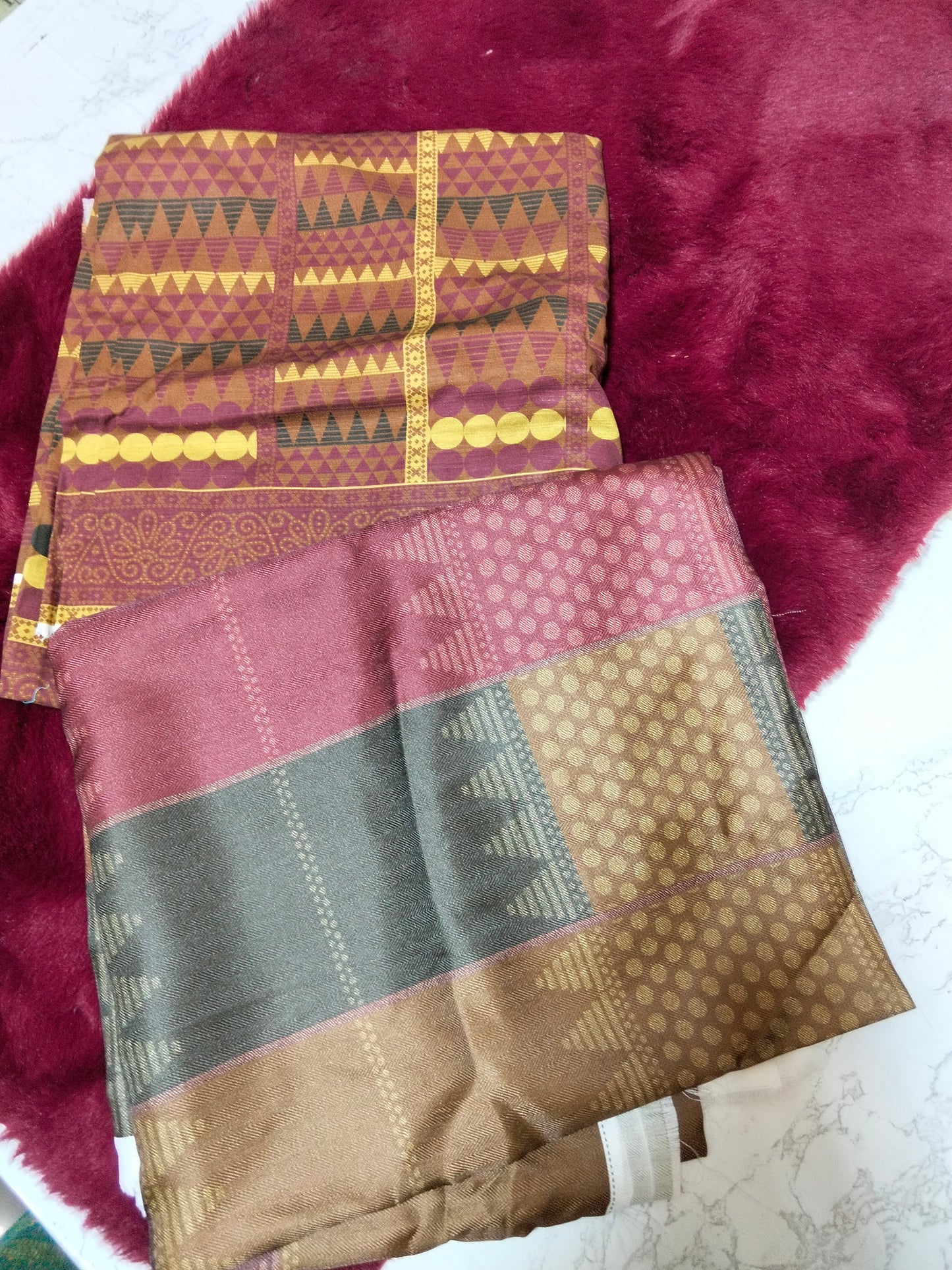 Sale printed khaddar 2pc shirt and Dupatta
