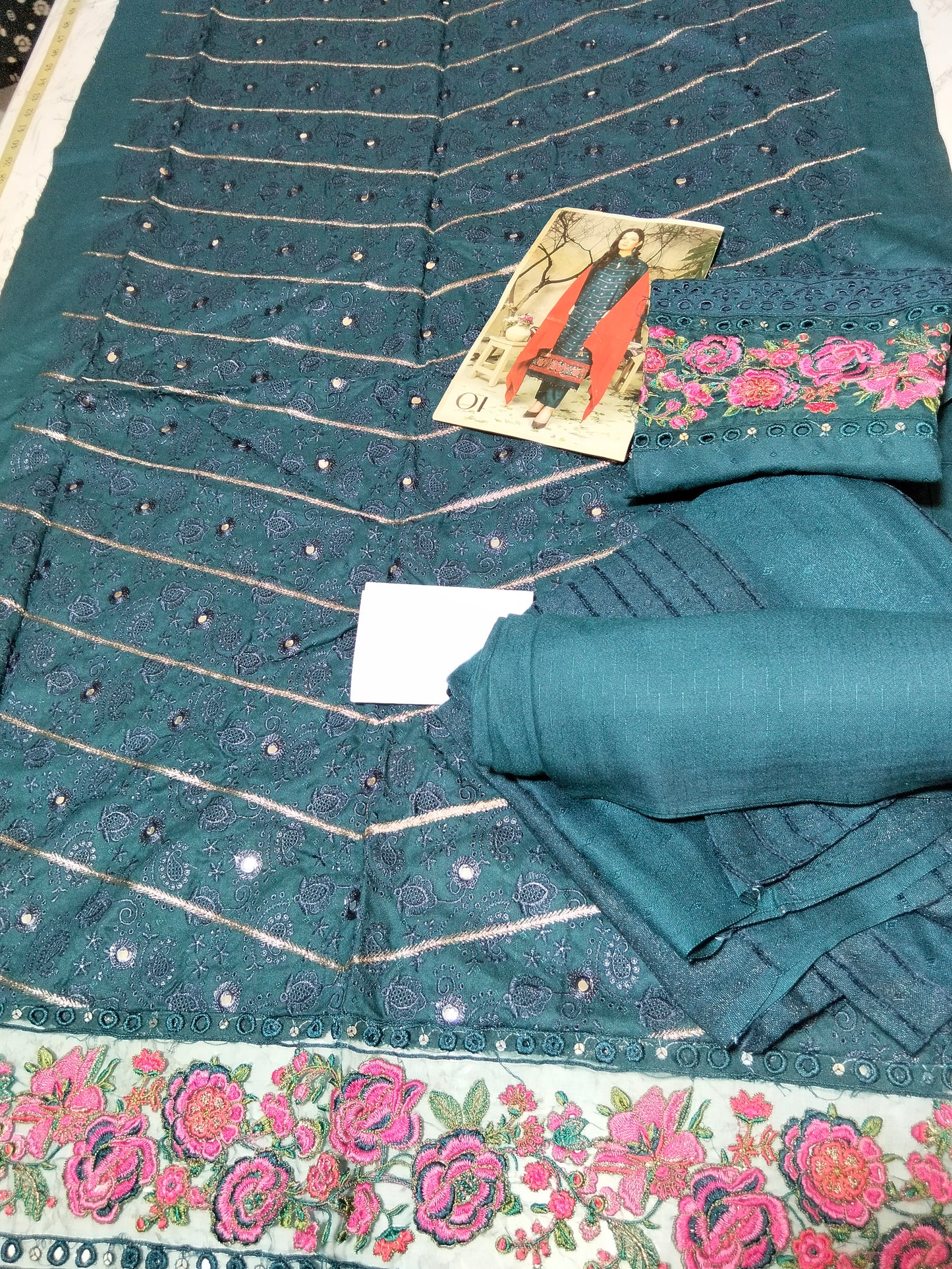 Sale embroided karandi fabric 3pc