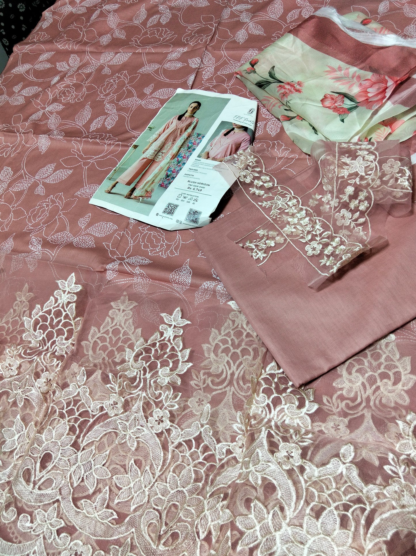 Sale Faiza Faisal Printed Lawn 3pc with printed silk dupatta