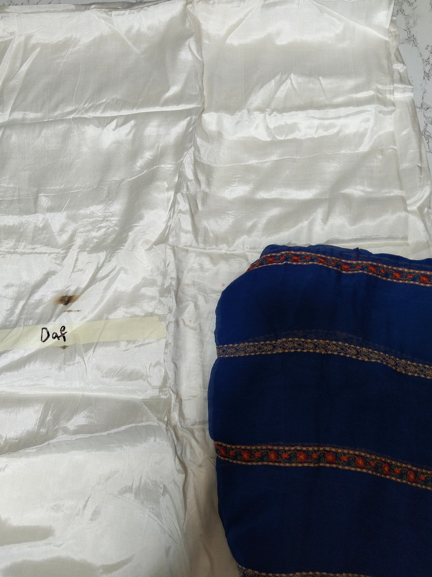 Sale tussel Silk minor def +breeze embroided pure chiffon dupatta