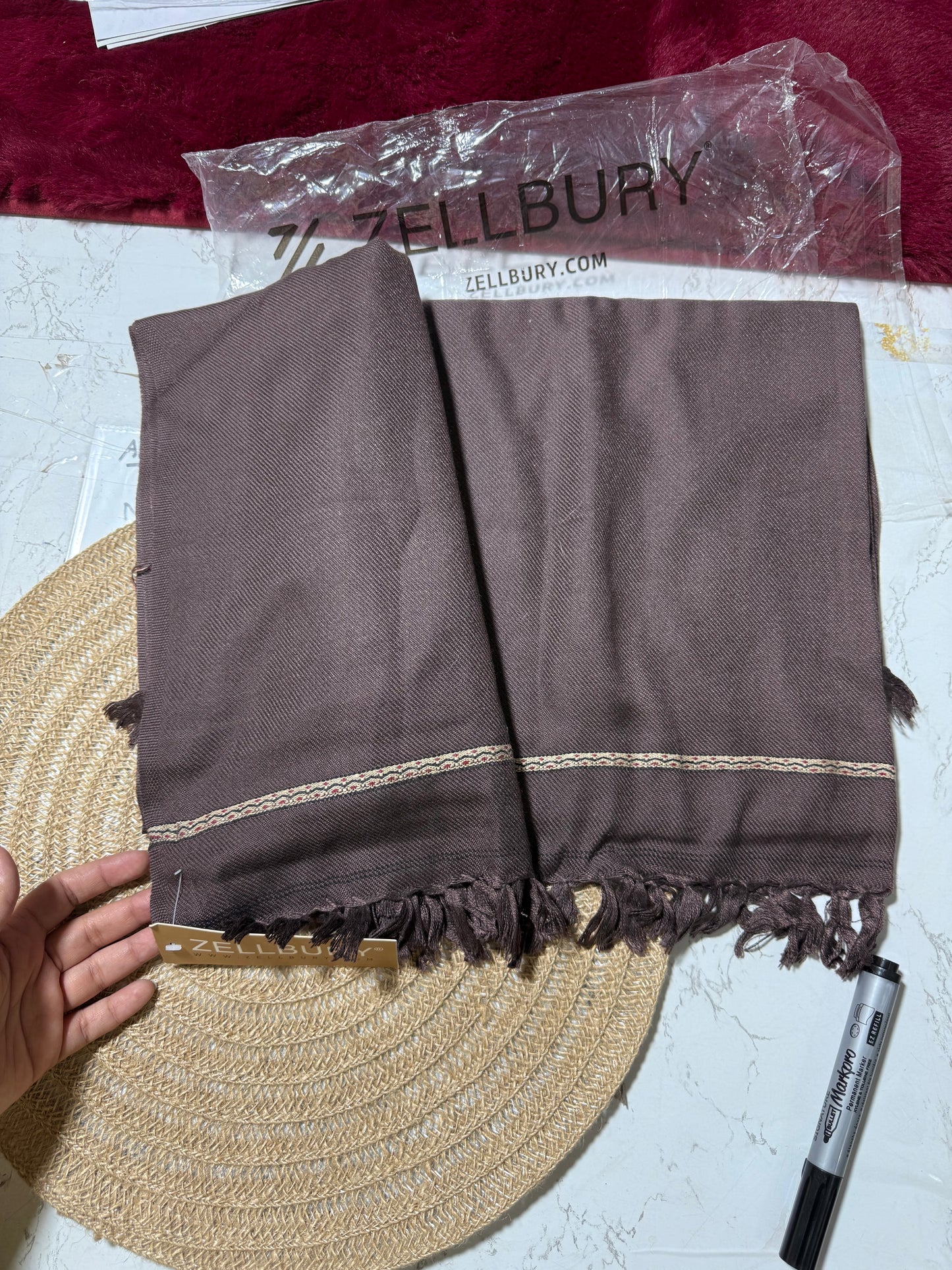 Gents woolen big size shawl code A119