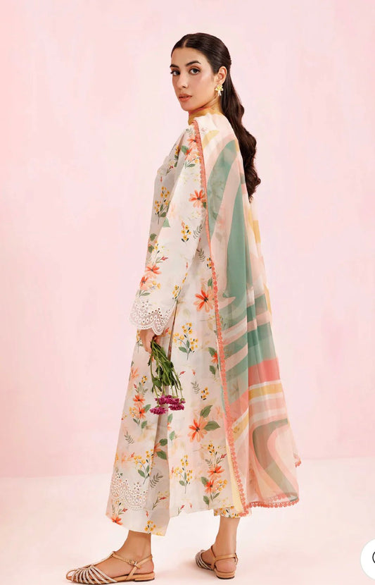 Farasha by baroque embroided lawn 3pc