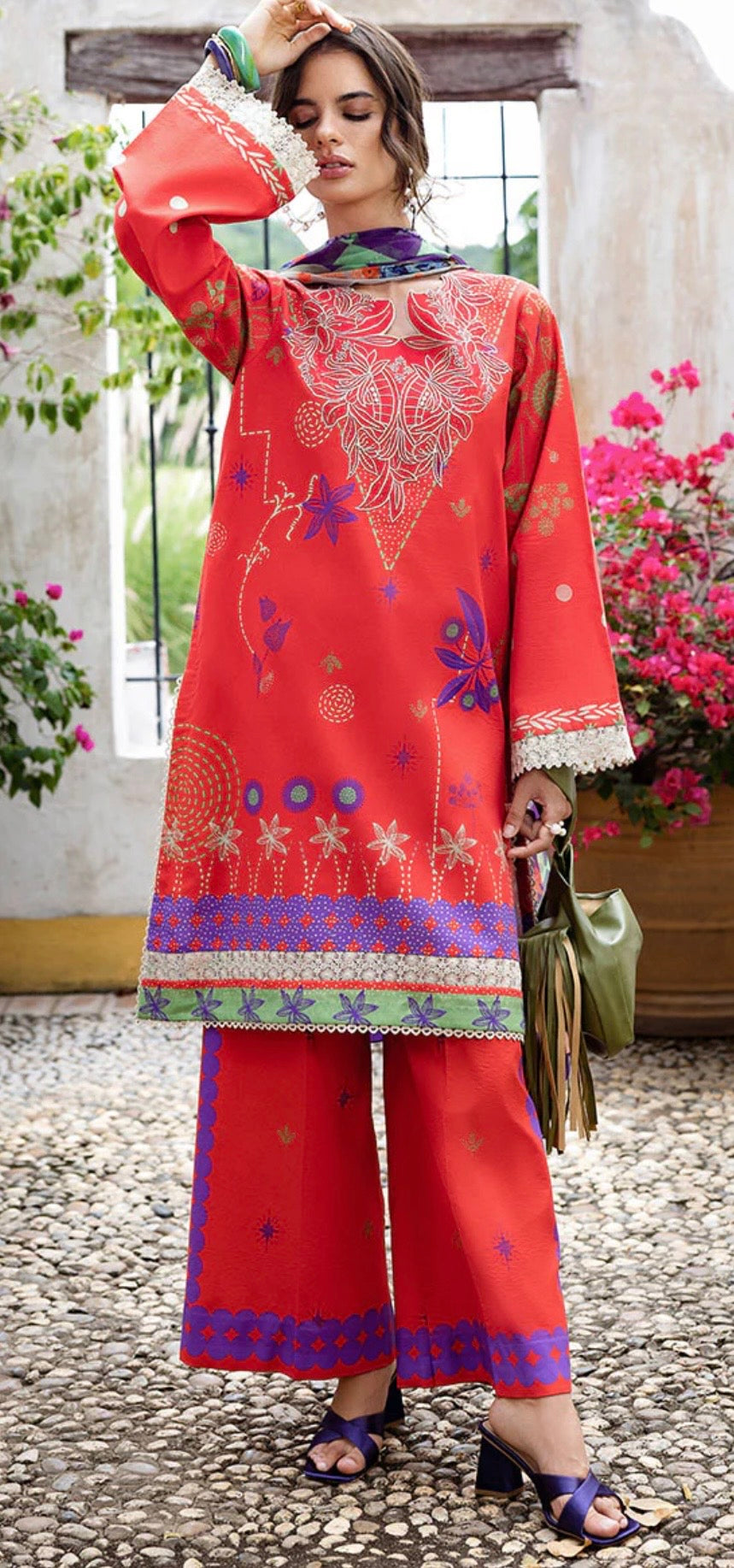 Mushq printed embroided lawn 2pc shirt trouser