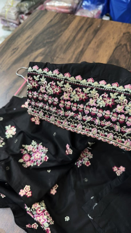 Luxury embroidered lawn 3pc stitched pret