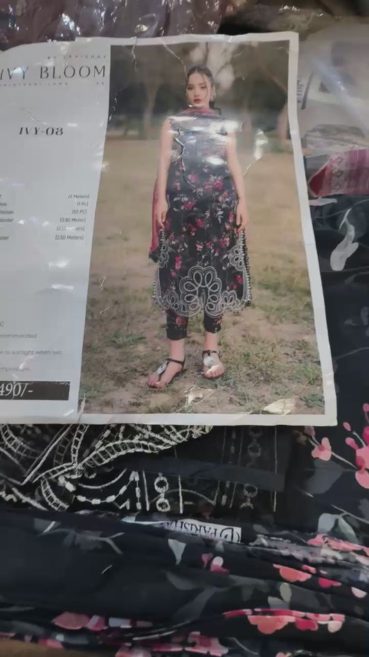 Sale  Parishay Printed lawn 3pc with printed dupatta and embroided patches