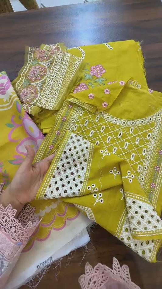 Nureh Riaz arts luxury embroided lawn 3pc