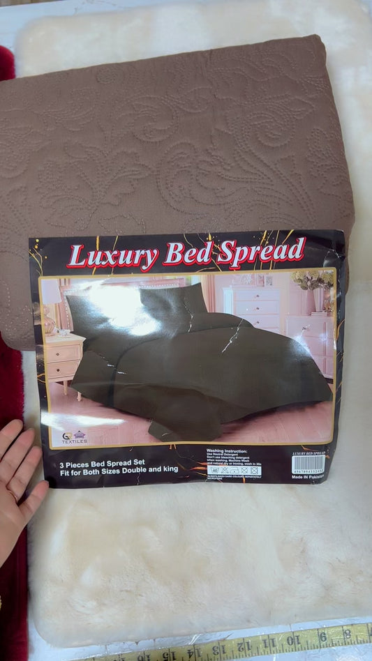 King size bed sheet with 2 pillow covers