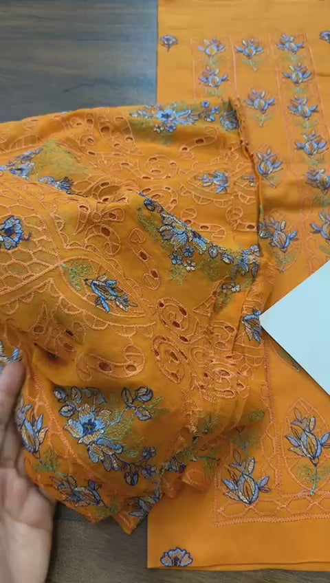 Bareeze embroidery style lawn 3 PC