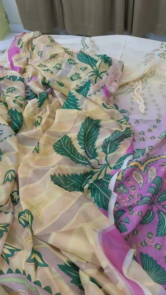 Mushq printed lawn 3pc with patches