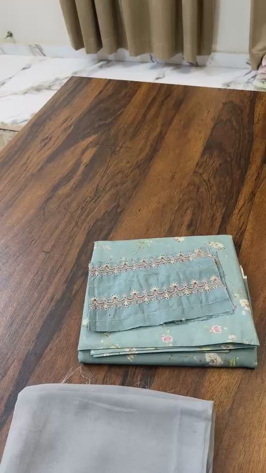 Iznik Lawn Printed 3pc (Patch ka design Change Ho sakta h)