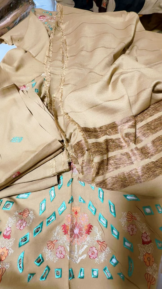 Shnaya embroided 3pc peach wool marina
