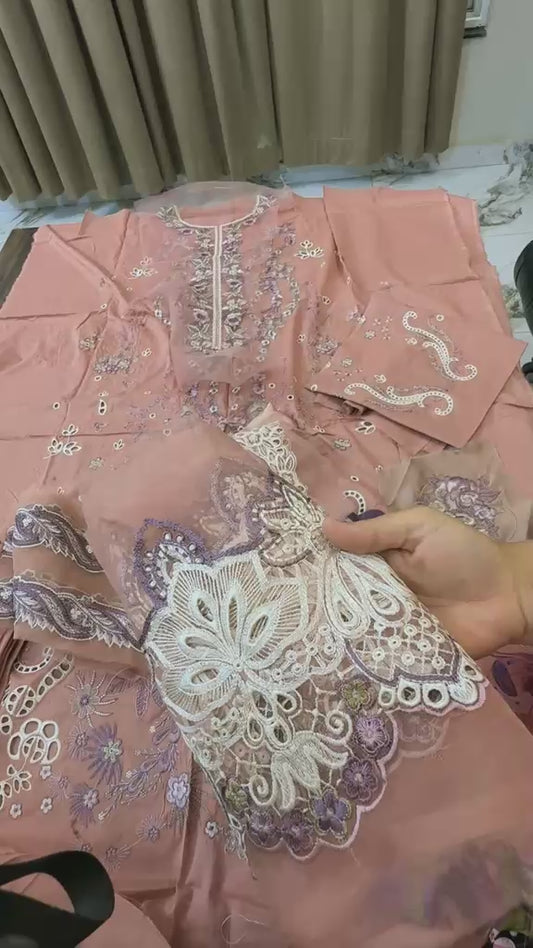 Mushq luxury embroided lawn 3pc on clearance