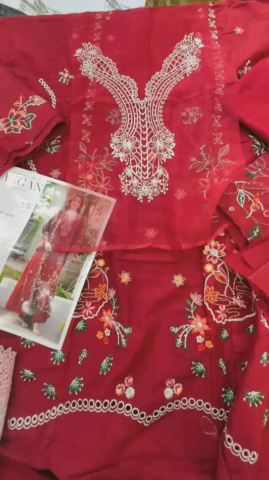 Angan by Mahnoor luxury embroidered lawn 3pc code AN-001