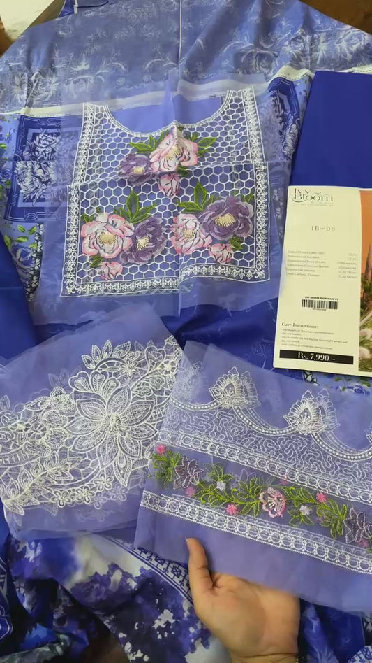 Parishay luxury lawn 3pc with patches