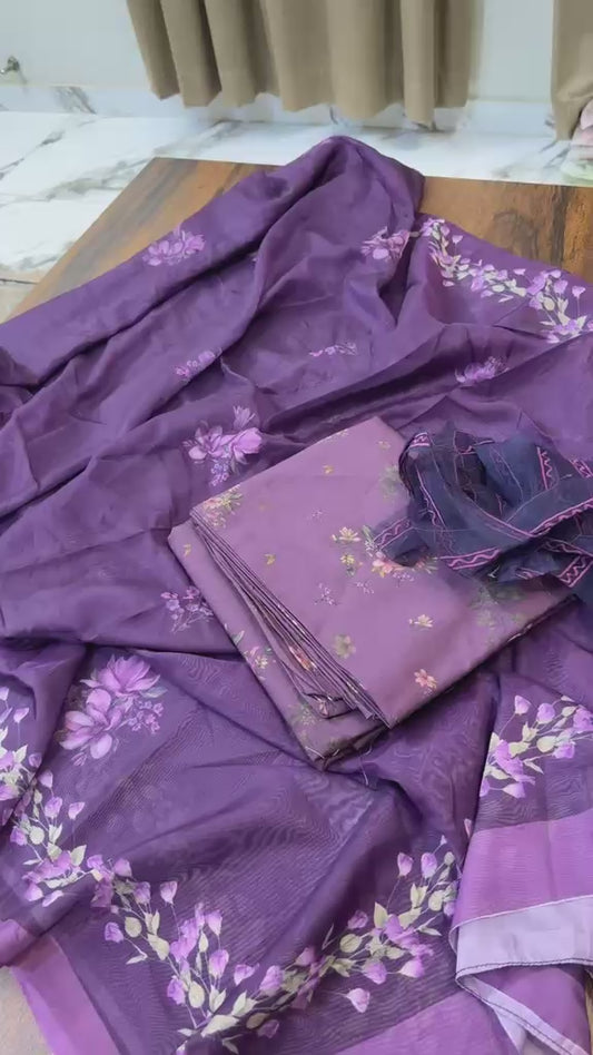 Iznik Lawn Printed 3pc (Patch ka design Change Ho sakta h)