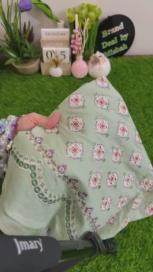 Nureh Riaz arts luxury embroidered lawn 3pc on clearance