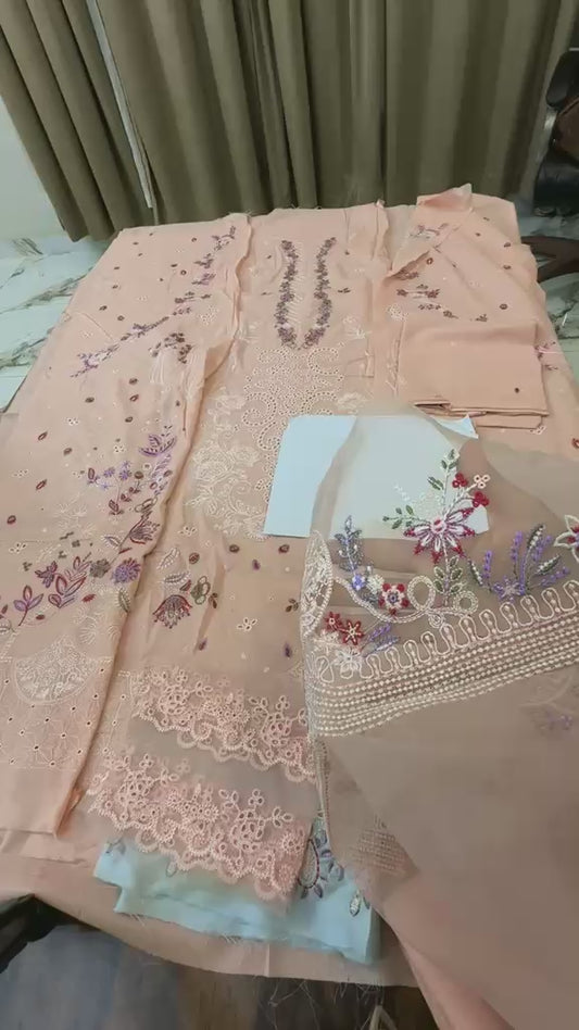 Qalamkar luxury embroidered lawn 3pc with patches