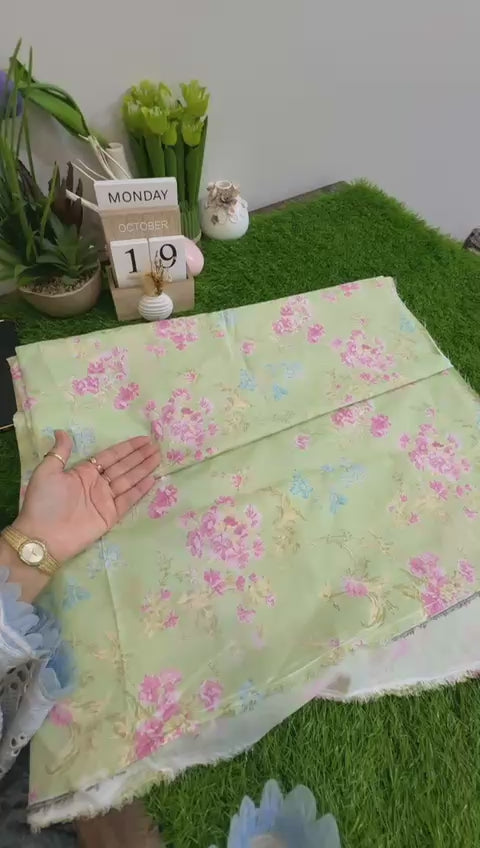 Xenia all over printed raw silk 2 pc