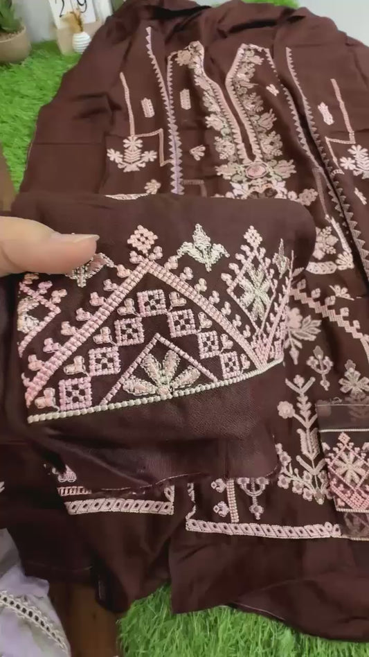 Ethnic luxury embroided winter 3pc (pre booking dispatch time 2 to 3 days)