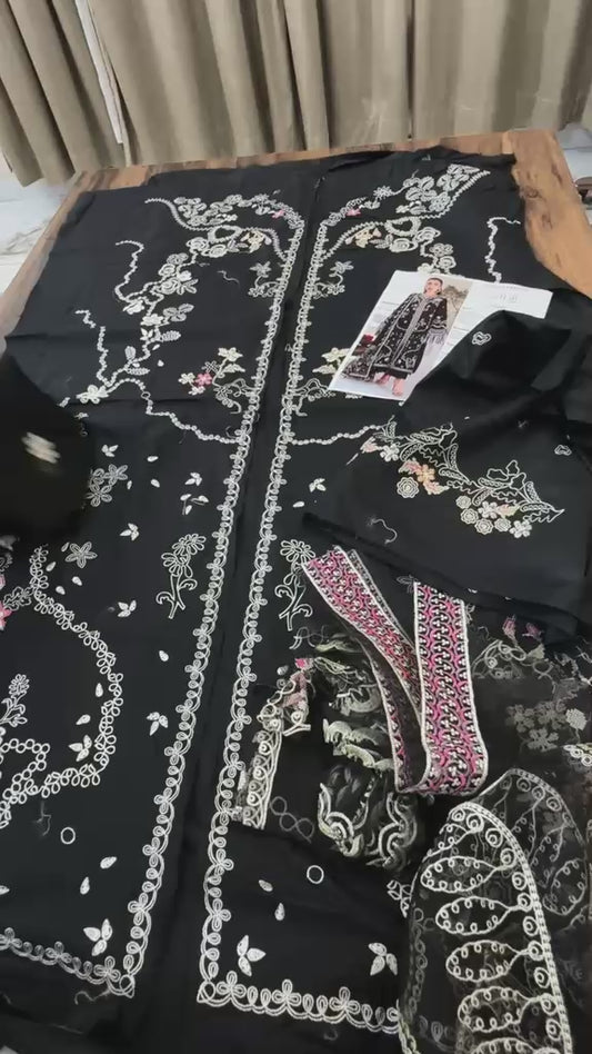Qalamkar luxury embroidered lawn 3pc with patches