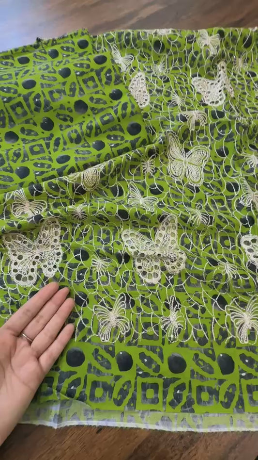 Embroided lawn 2pc
