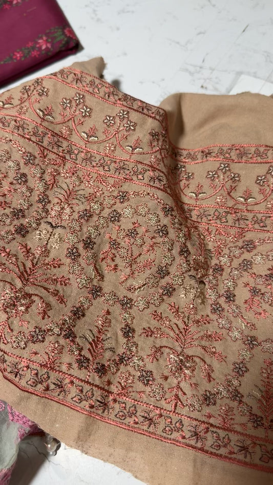 Keyseria krandi border only (2 yard)