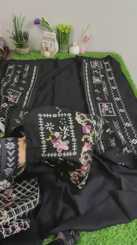Nureh Riaz arts luxury embroidered 3pc winter
