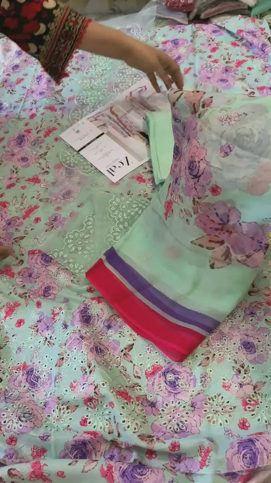 Puri fabric's embroided lawn 3pc