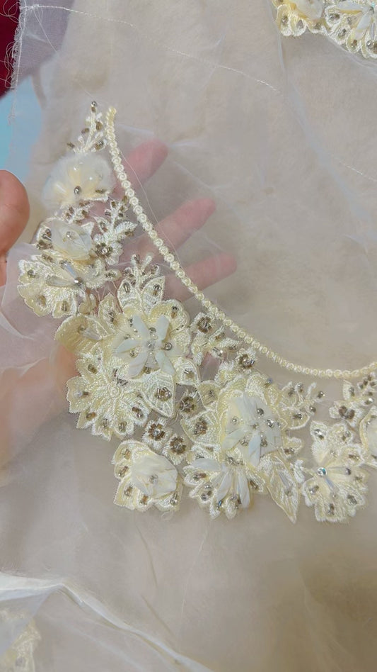 Luxry embroided neckline
