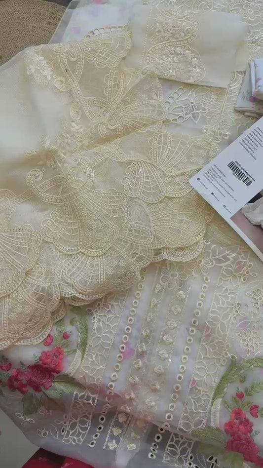 Parishay by Mahnur luxury embroided lawn 3pc