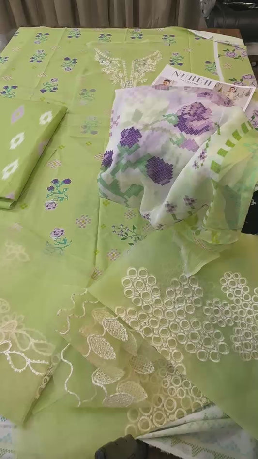Nureh luxury embroided lawn 3pc