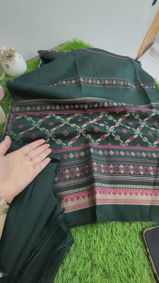 Ethnic plain shirt and trouser with jacquard duppata