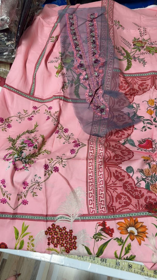 Sana safinaz embroided winter 2pc